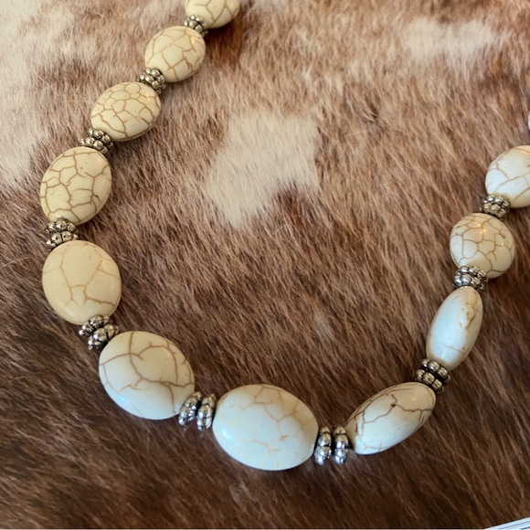 Western Howlite Double Charm Necklace ⭐️ BRAND NEW (Last One) - Picture 5 of 10